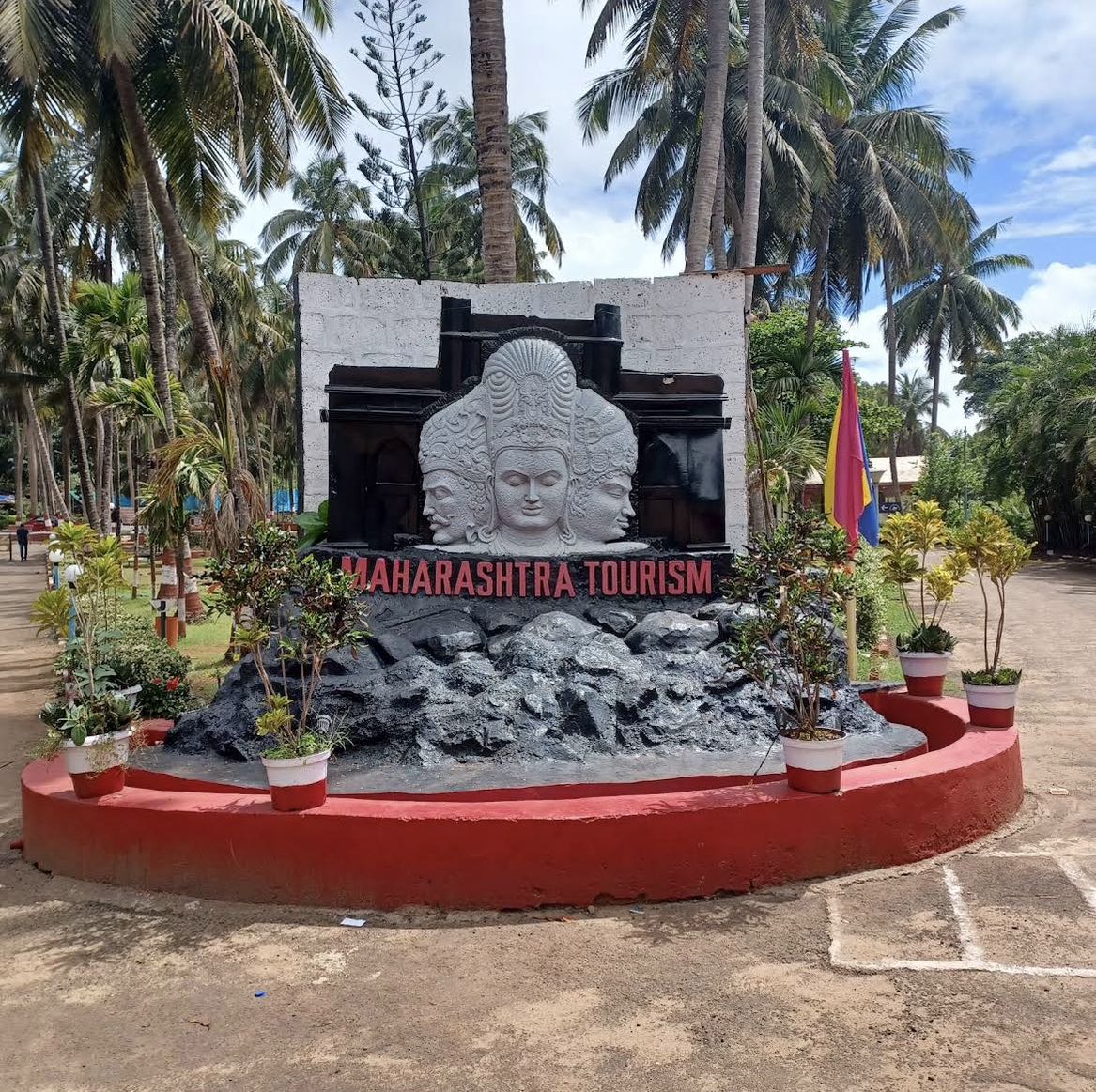 Pune-Ganpatipule-Pune