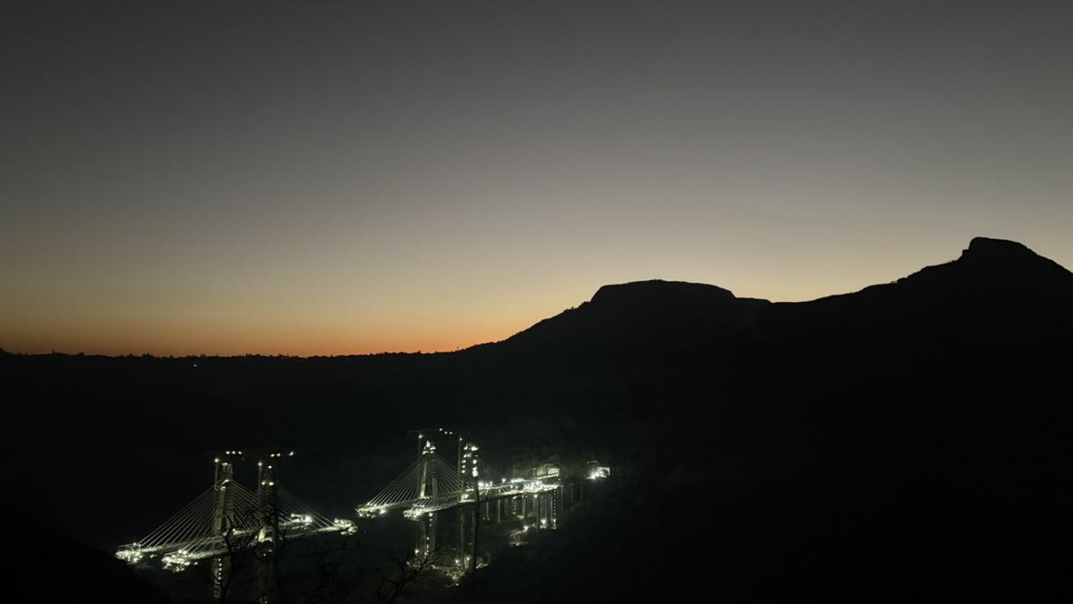 Pune - Mumbai, commuting home